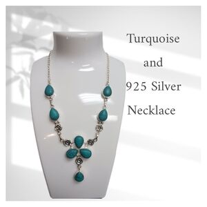 Elegant Turquoise and Silver Necklace